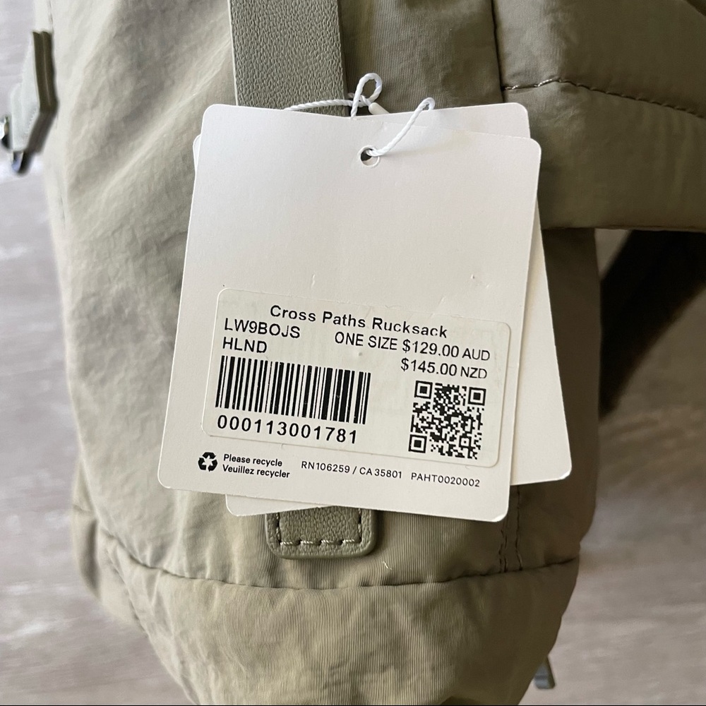 Sold Lululemon Cross Paths Rucksack *14L - Highlander - Picture 13 of 13